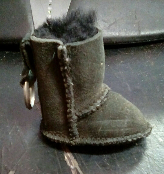 Detail Ugg Keychain Nomer 50