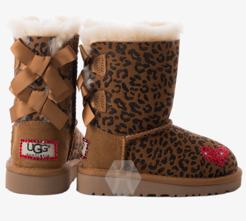 Detail Ugg Logo Transparent Nomer 38