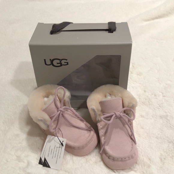 Detail Ugg Sparrow Nomer 31