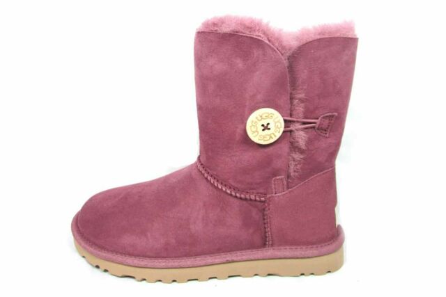 Detail Uggs Plum Wine Nomer 22