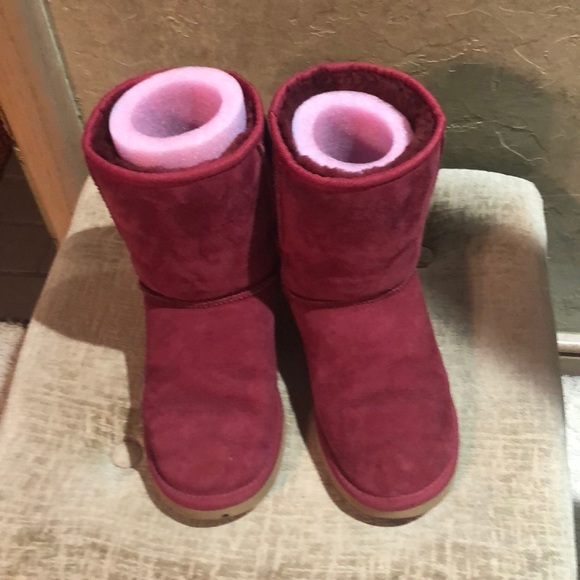 Detail Uggs Plum Wine Nomer 27