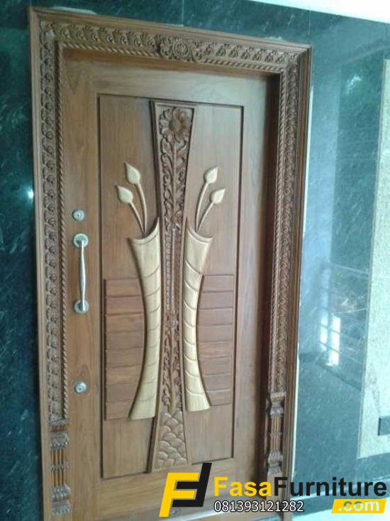 Detail Ukiran Pintu Rumah Nomer 45