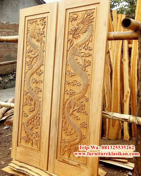 Detail Ukiran Pintu Rumah Nomer 48