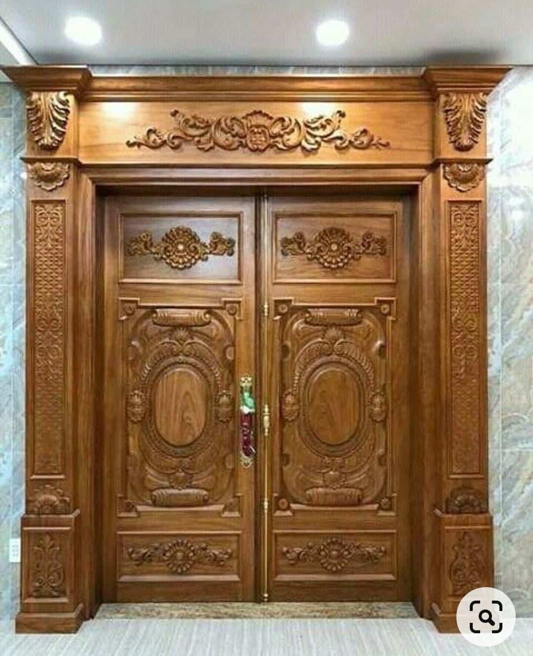 Detail Ukiran Pintu Rumah Sederhana Nomer 4