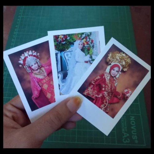 Detail Ukuran Foto Polaroid Asli Nomer 12