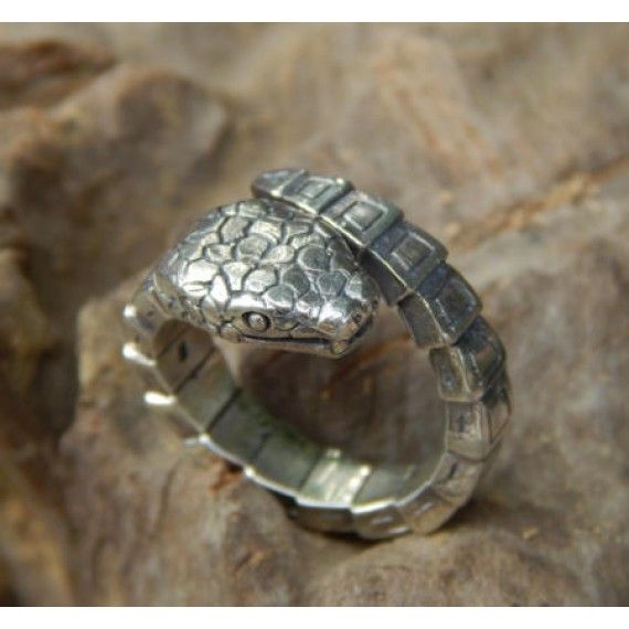 Detail Ular Cincin Perak Nomer 5