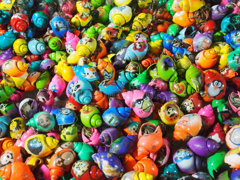 Detail Umang Umang Warna Warni Nomer 36