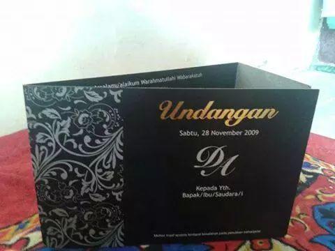 Detail Undangan 2 Warna Nomer 14