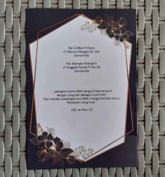 Detail Undangan Keren Nomer 51