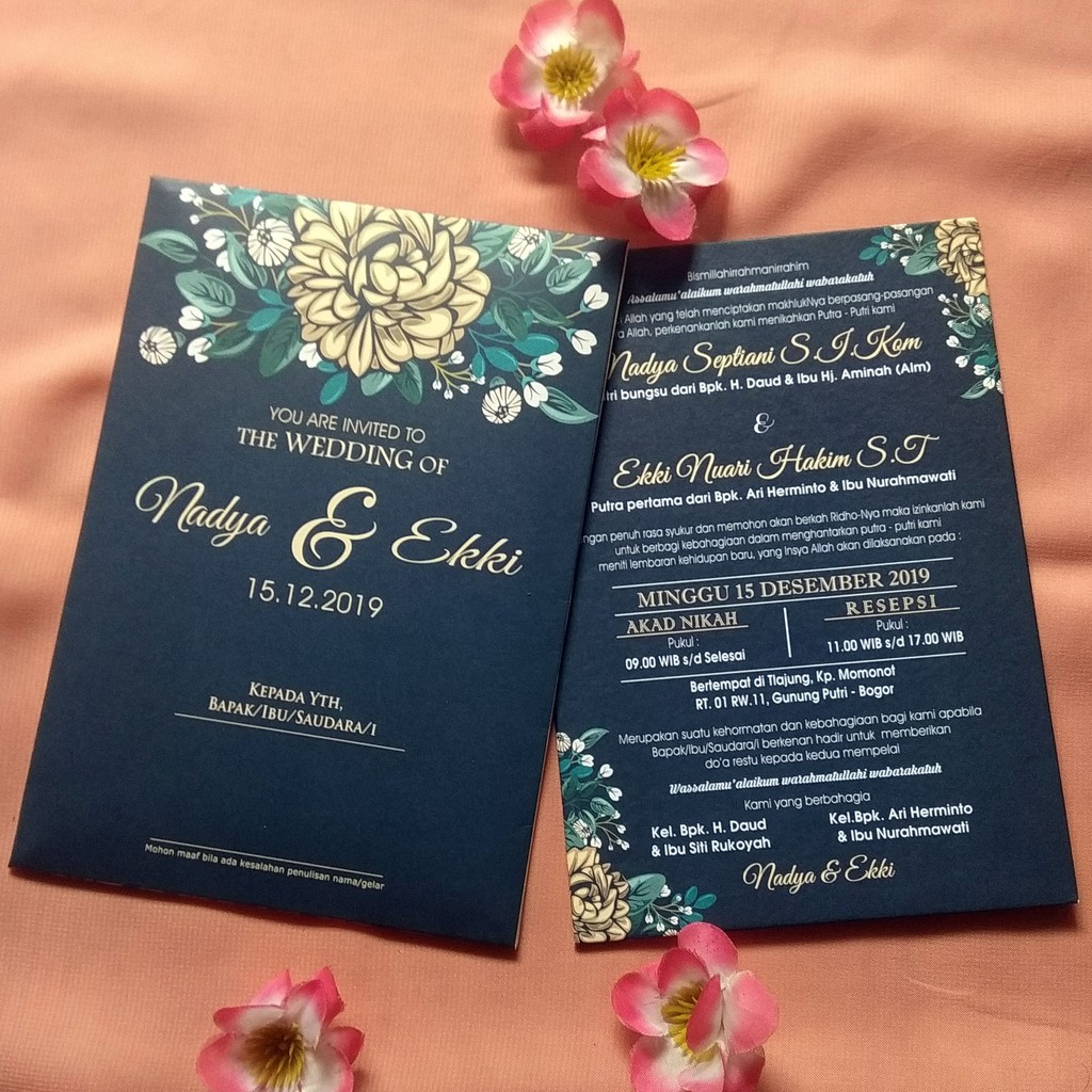 Detail Undangan Nikah Hardcover Nomer 29