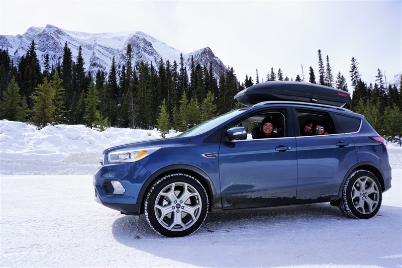 Detail 2018 Ford Escape Titanium Nomer 7