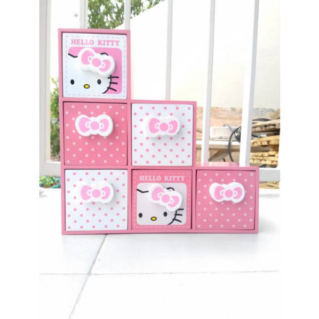 Detail Aksesoris Hello Kitty Nomer 17