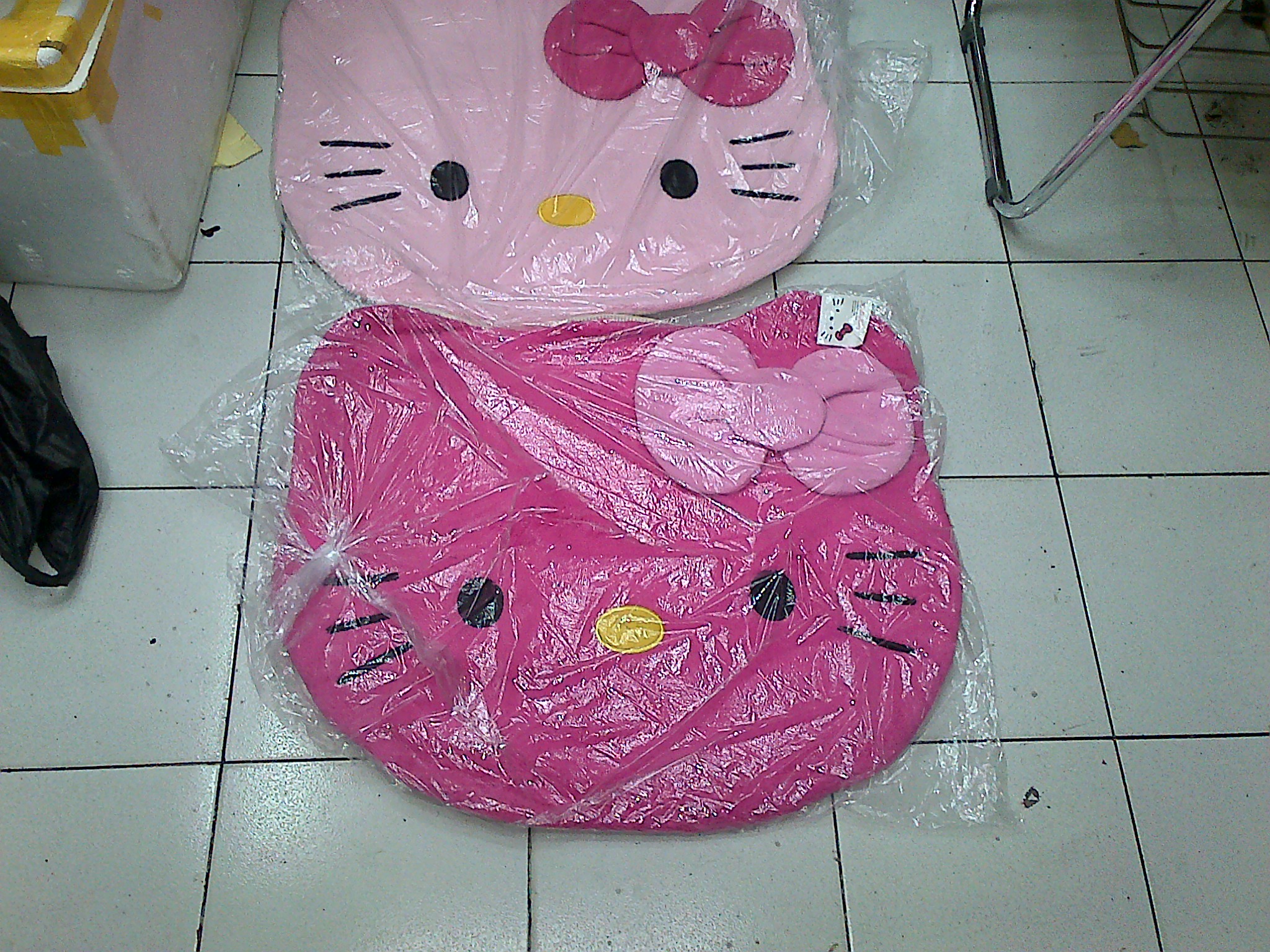 Detail Aksesoris Hello Kitty Untuk Kamar Nomer 41