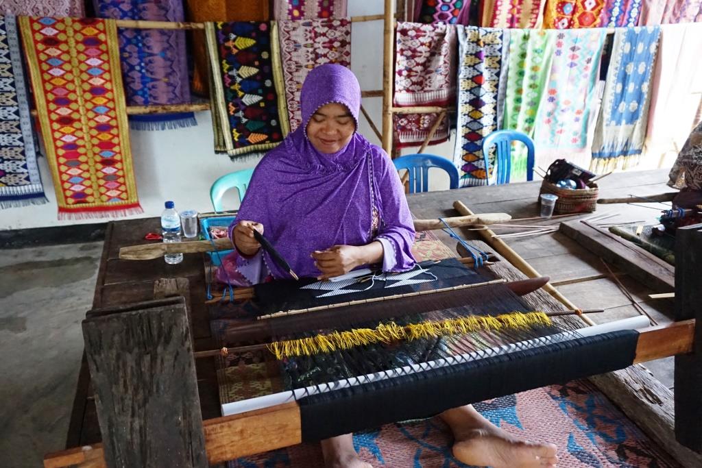 Detail Alat Dan Bahan Untuk Menenun Nomer 47