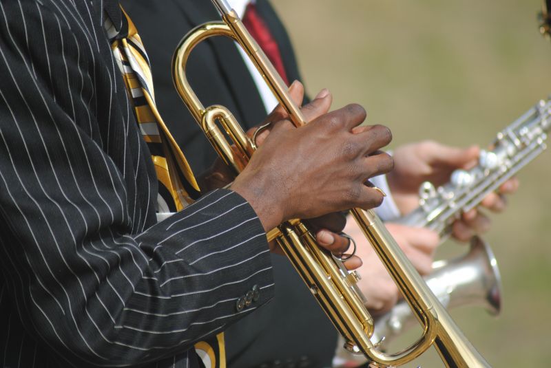 Detail Alat Musik Brass Band Nomer 36