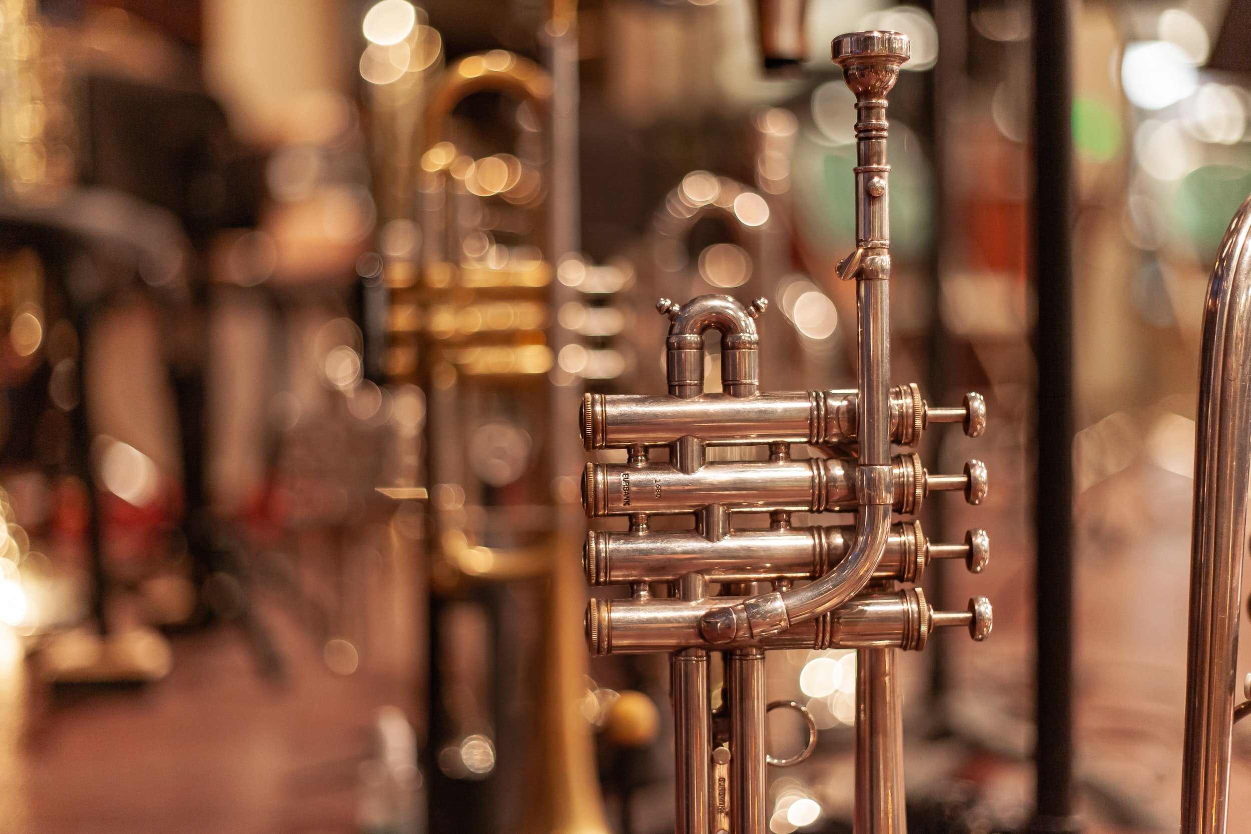 Detail Alat Musik Brass Band Nomer 41