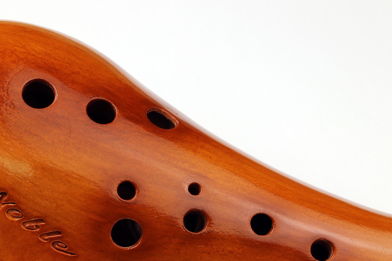 Detail Alat Musik Ocarina Nomer 28