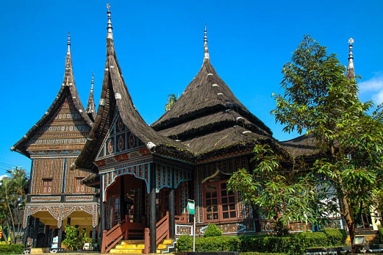 Detail Apa Keunikan Rumah Gadang Nomer 43