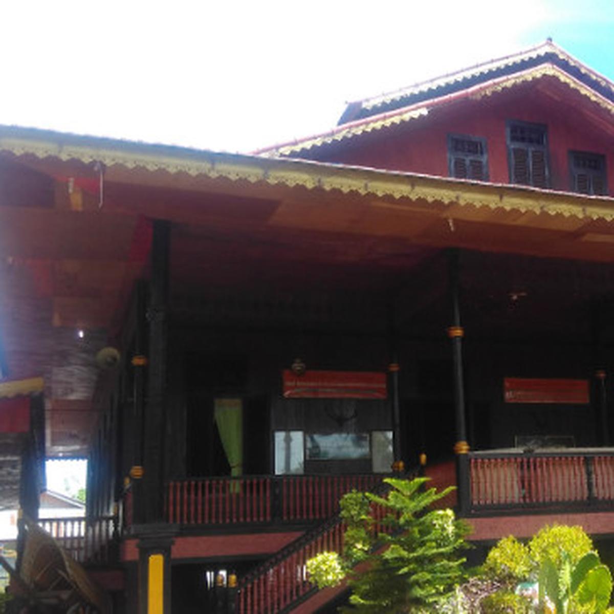 Detail Apa Nama Rumah Adat Gorontalo Nomer 36