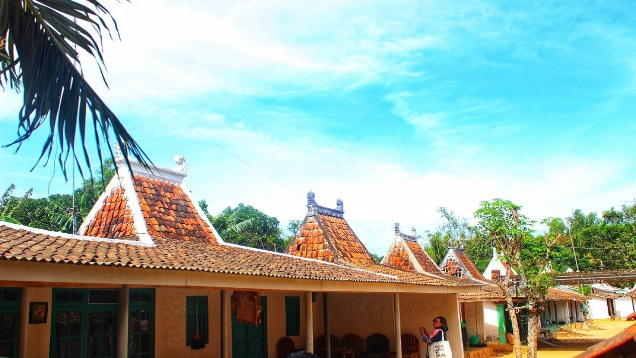 Detail Apa Nama Rumah Adat Madura Nomer 6