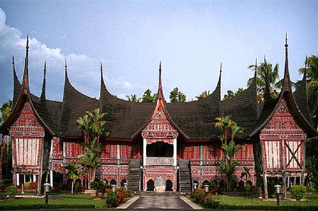 Detail Apa Nama Rumah Adat Suku Minangkabau Nomer 48