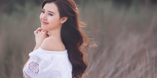 Detail Artis Cantik Vietnam Nomer 6