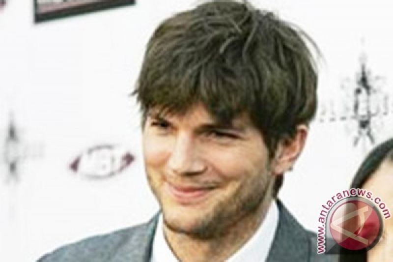 Detail Ashton Kutcher Film Dan Acara Tv Nomer 42