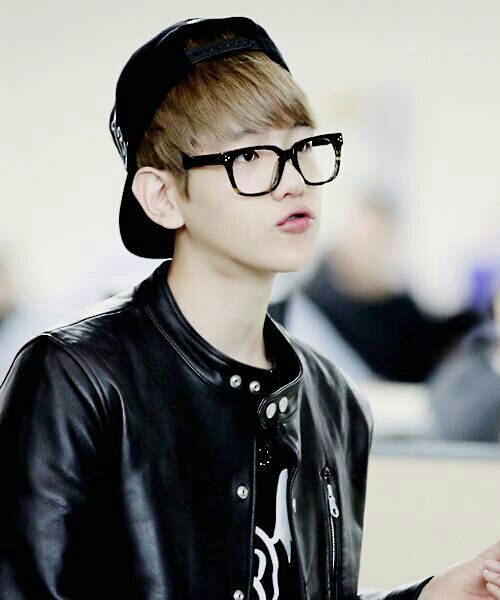 Detail Baekhyun Glasses Nomer 43