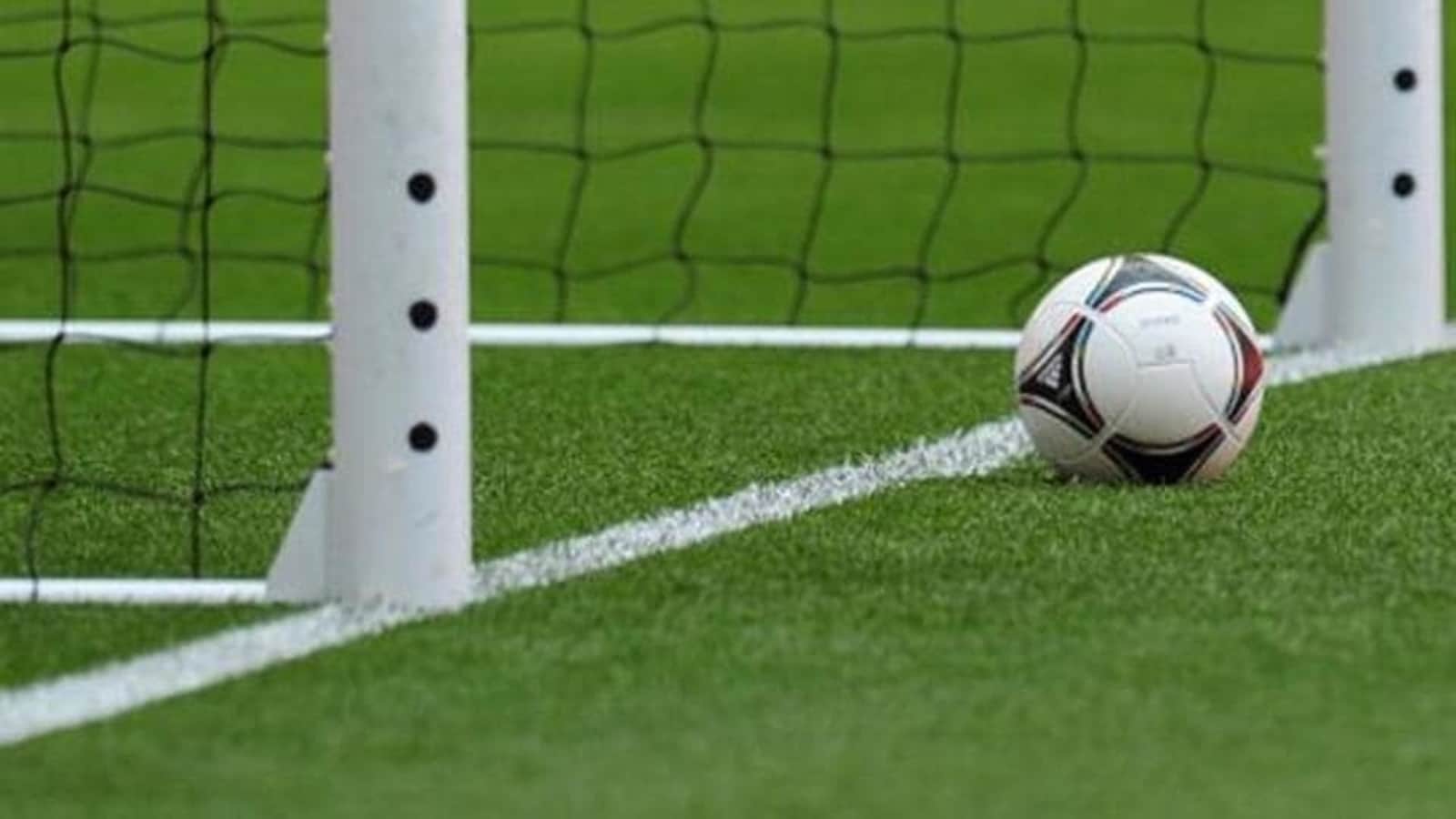 Detail Baground Lapangan Bola Nomer 19